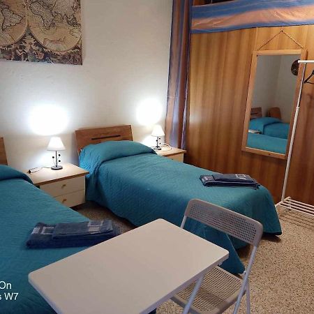 Bed and Breakfast Beb Infamiglia Cascinette Екстер'єр фото