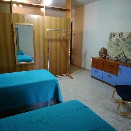 Bed and Breakfast Beb Infamiglia Cascinette Екстер'єр фото